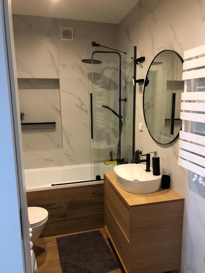 Apartament Wrzeszcz Chrobrego Gdansk Ngoại thất bức ảnh
