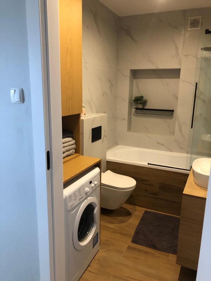 Apartament Wrzeszcz Chrobrego Gdansk Ngoại thất bức ảnh
